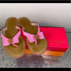 BUBBLE GUM PINK KATE SPADE GOLD MEDALLION SANDAL